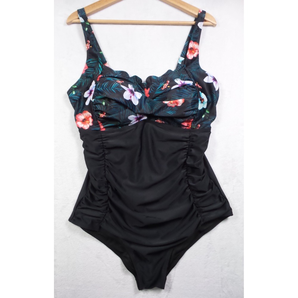 Aqua Eve Swimsuit Size 18W One Piece Tummy Control Bathing Suit Floral NWT